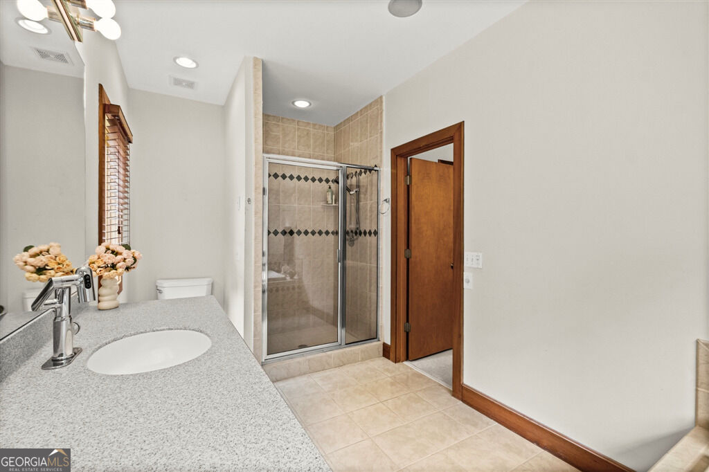 2320 Kitfox Circle Property Photo 18