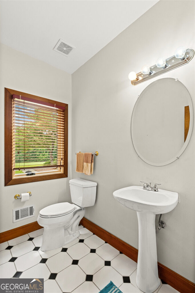 2320 Kitfox Circle Property Photo 22
