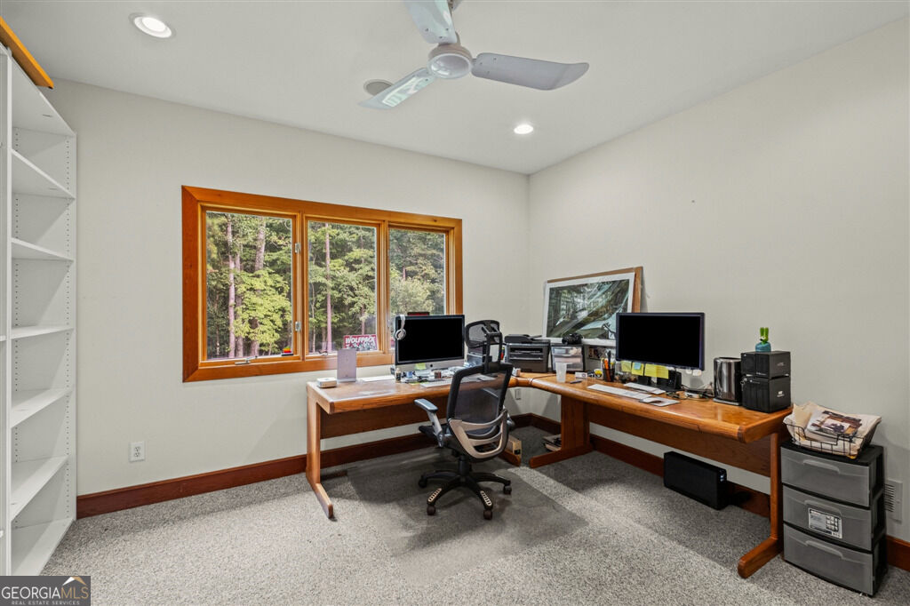 2320 Kitfox Circle Property Photo 25