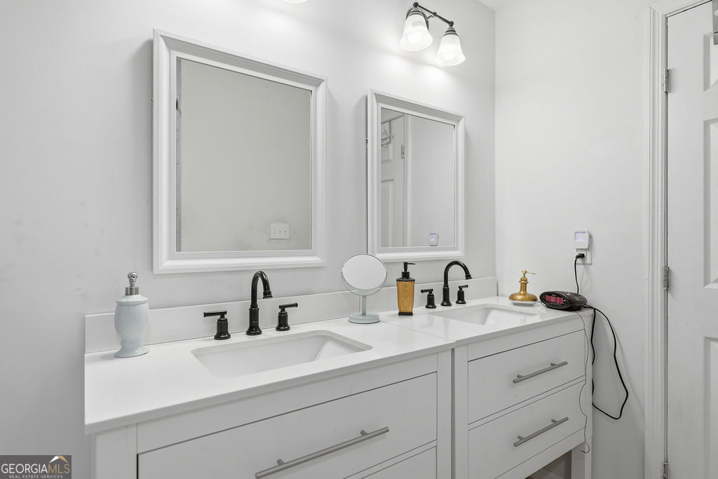 157 Watkins Drive Property Photo 12