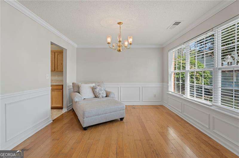 1442 Hampton View Court Property Photo 7