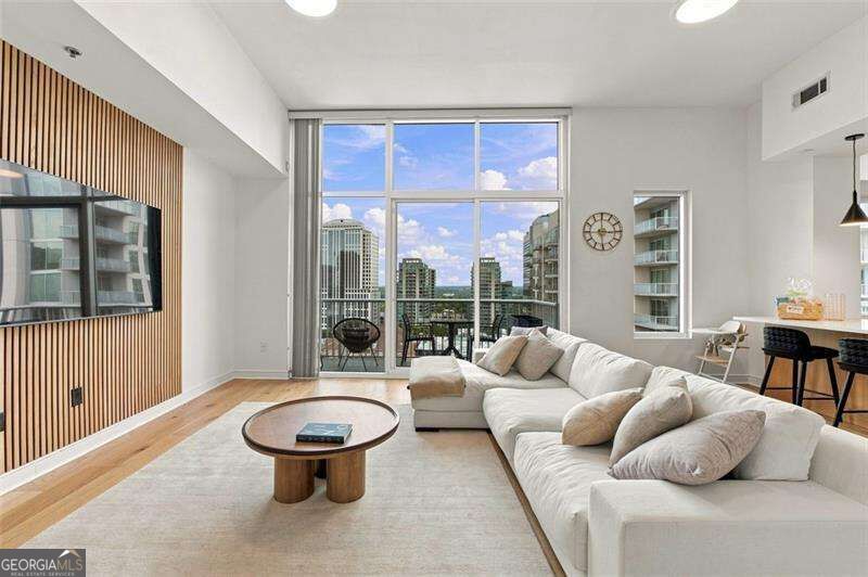 950 W Peachtree Street Nw # 2009 Property Photo 9