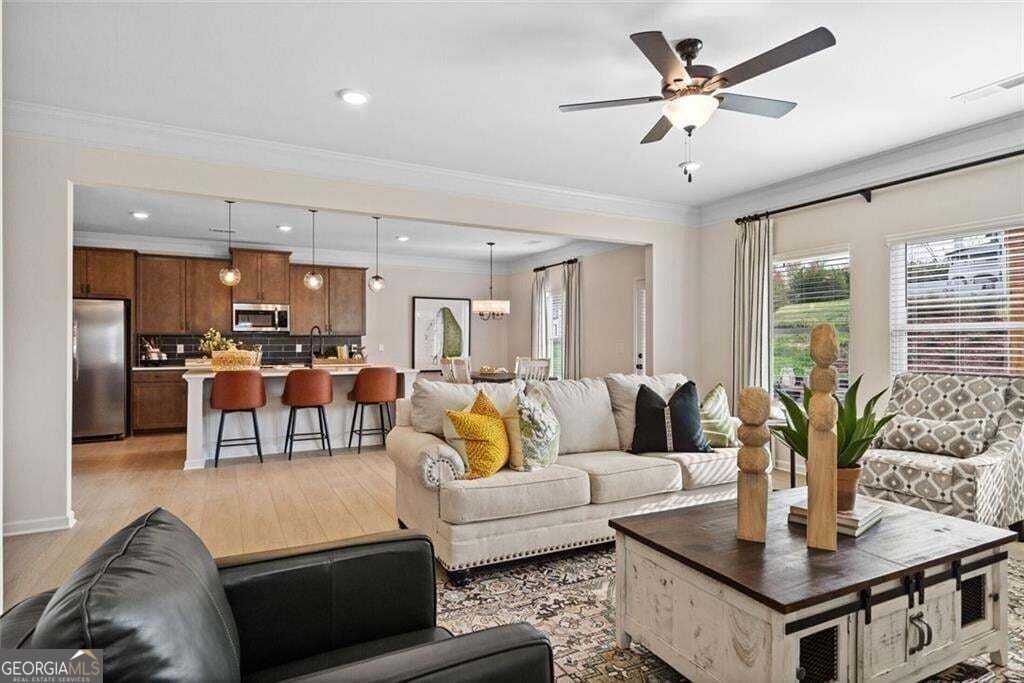 161 Hadley Way Property Photo 8