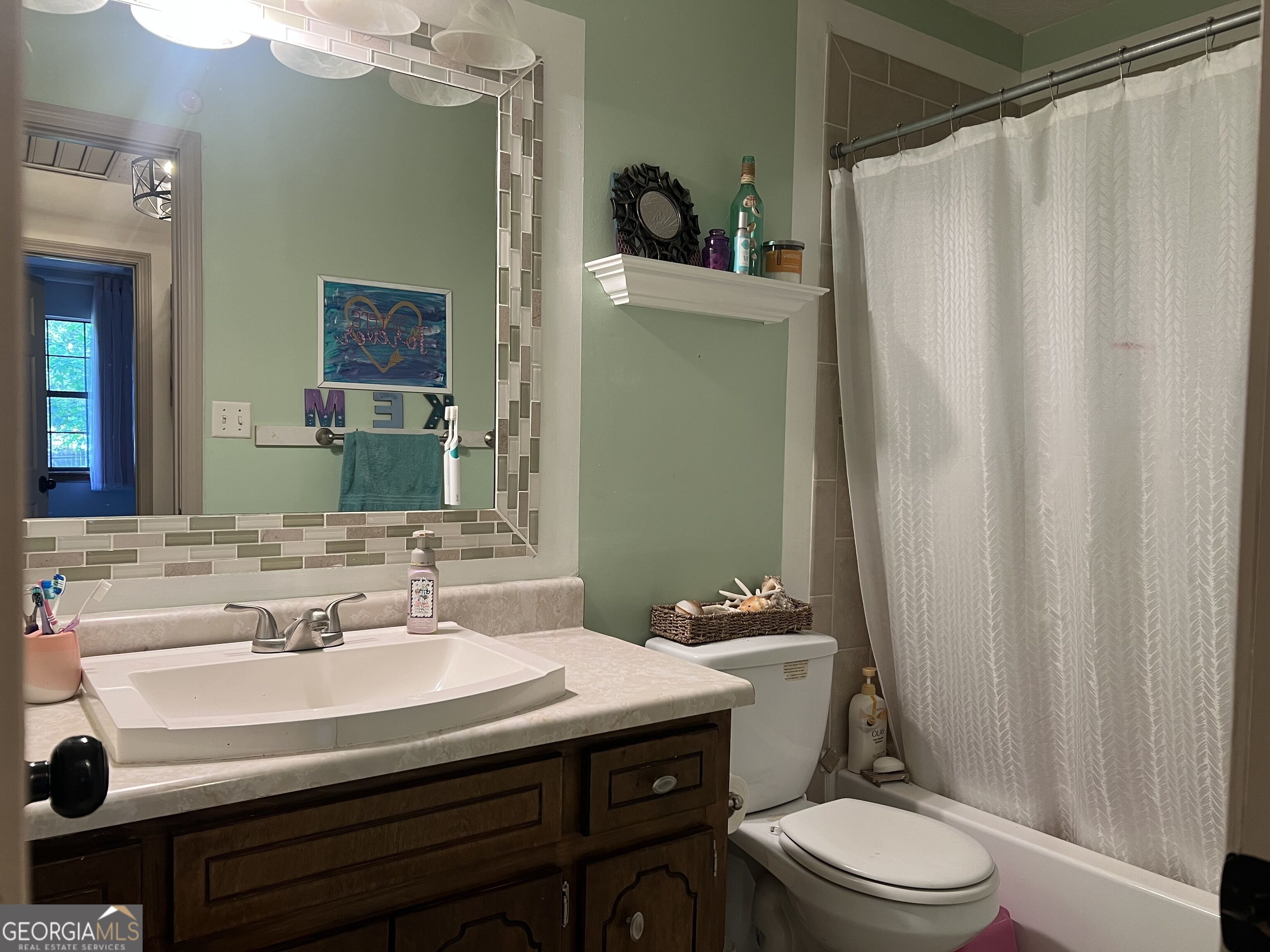 102 Jennifer Lane Property Photo 6