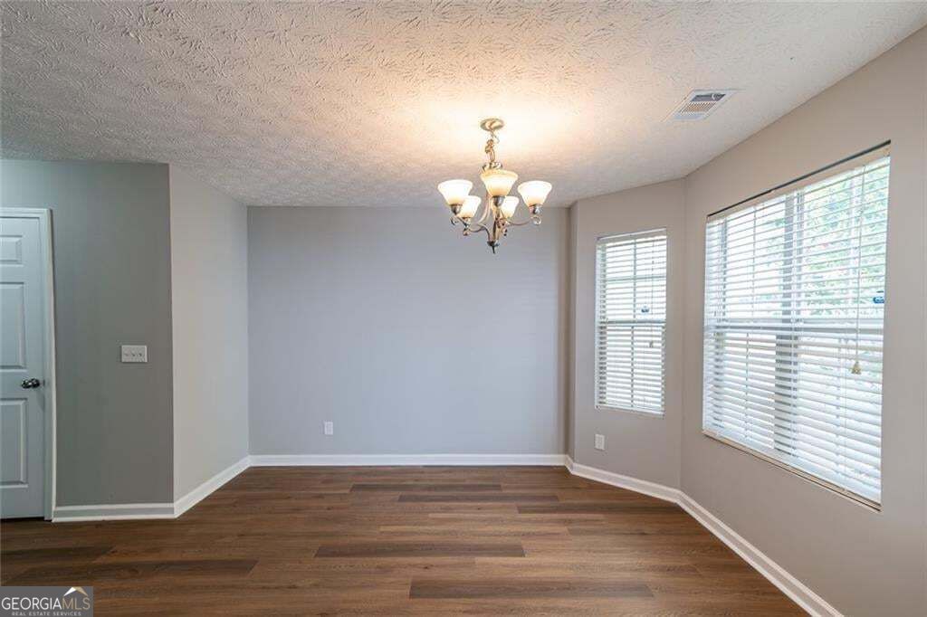 5550 Strathmoor Manor Circle Property Photo 8