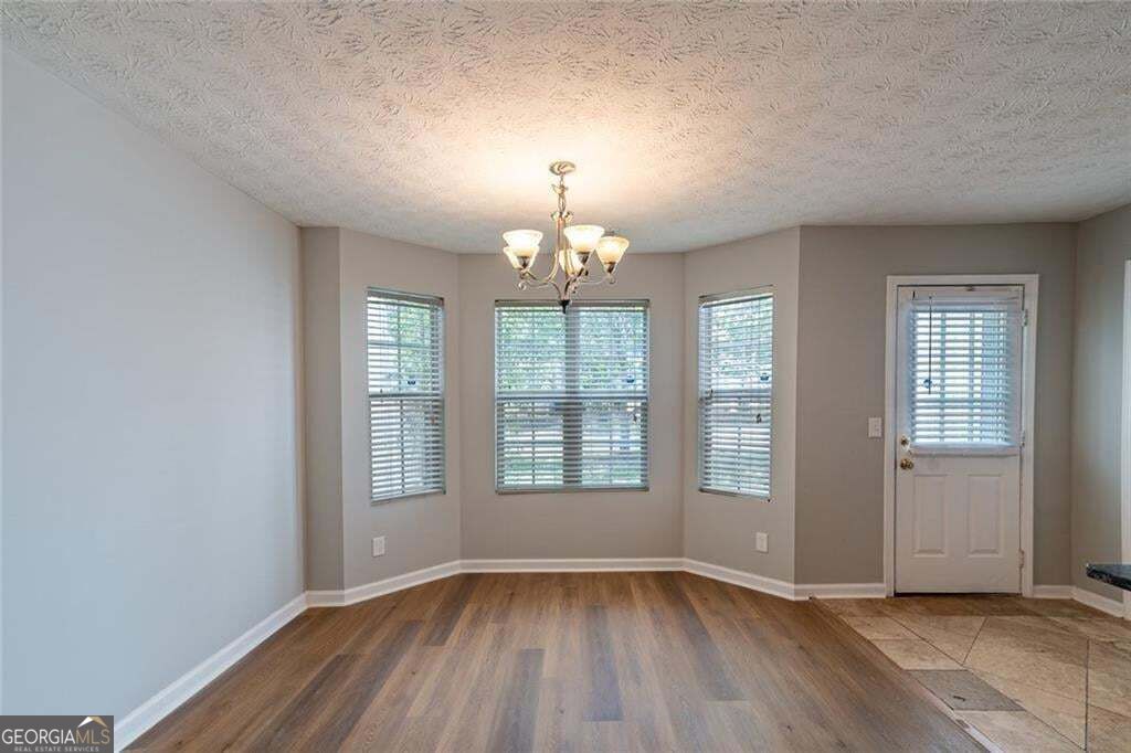 5550 Strathmoor Manor Circle Property Photo 9