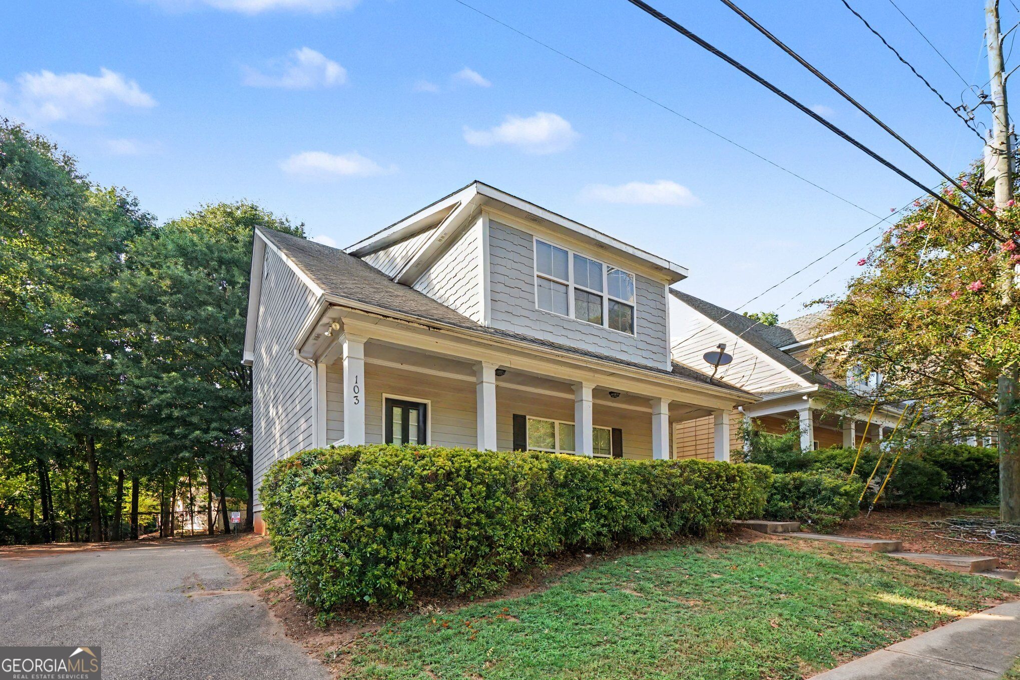 103 East Paces Drive Property Photo 18