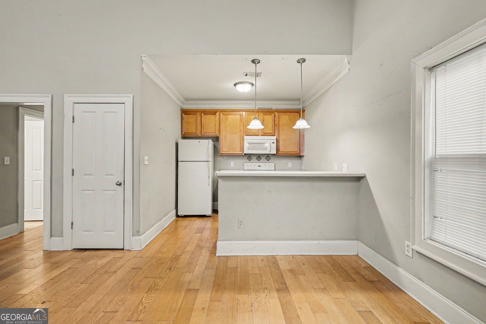 103 East Paces Drive Property Photo 23