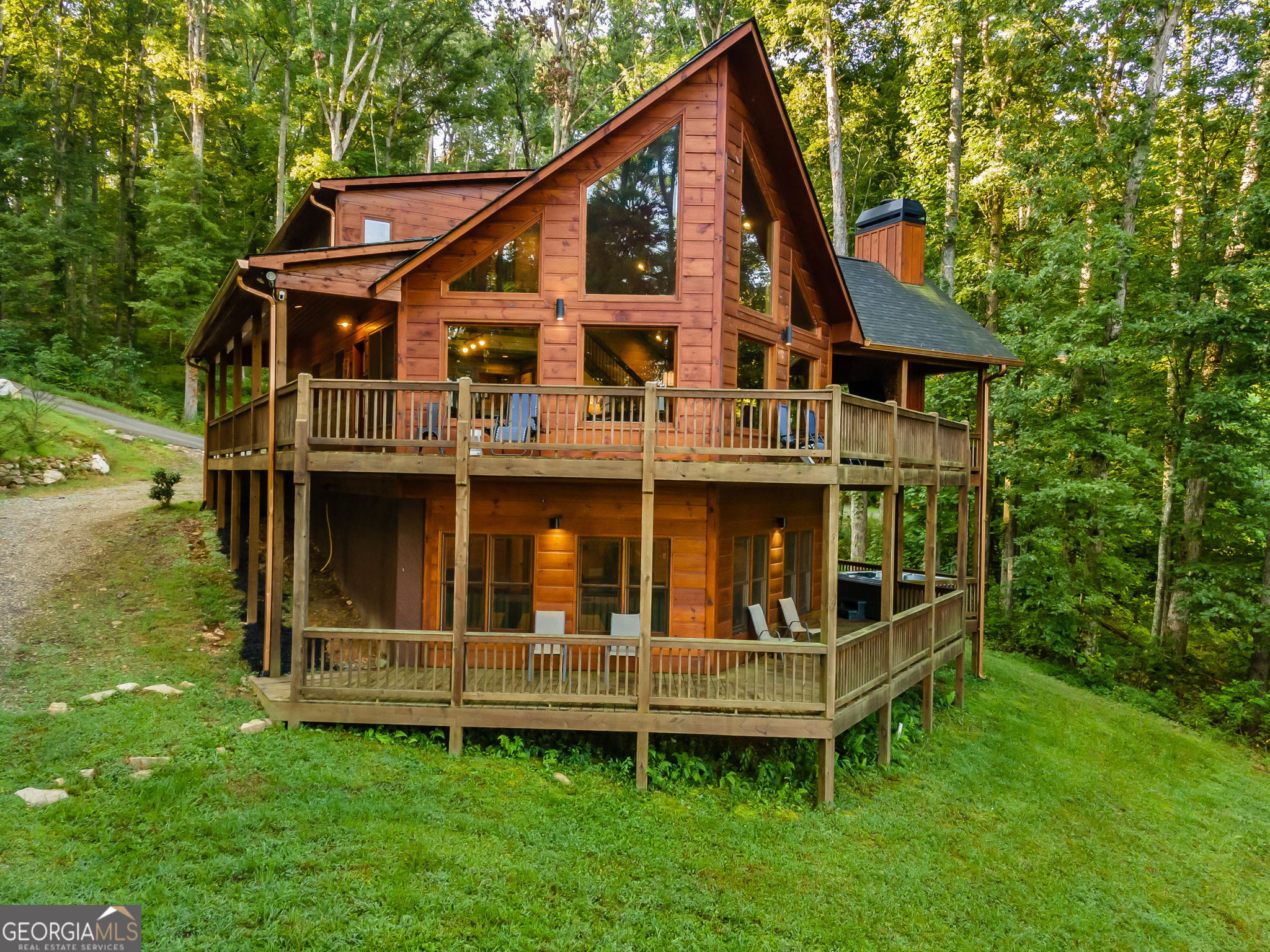 34 Highland Forest Trail Property Photo 1