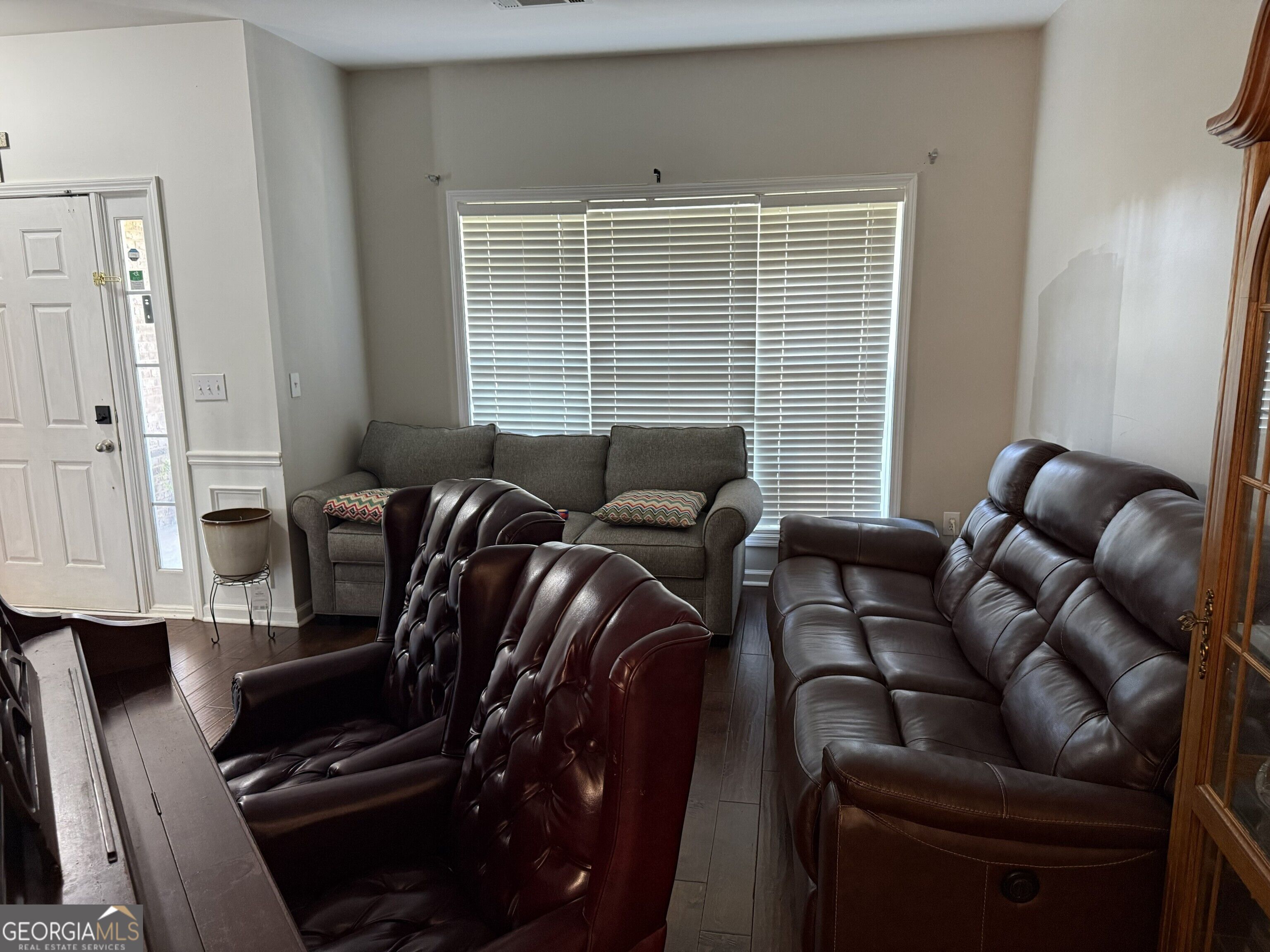 1168 Whisperwood Lane Property Photo 4