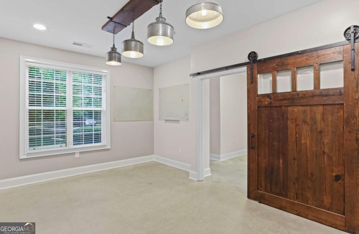 1085 Powers Place # A Property Photo 5