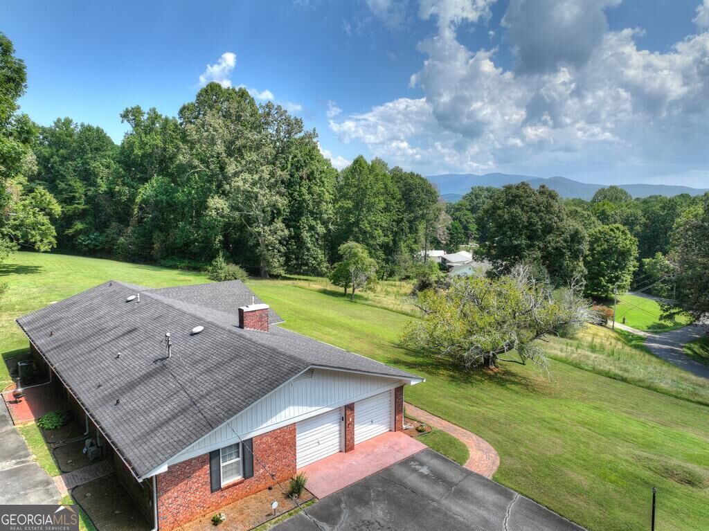 167 Vista Drive Property Photo 2
