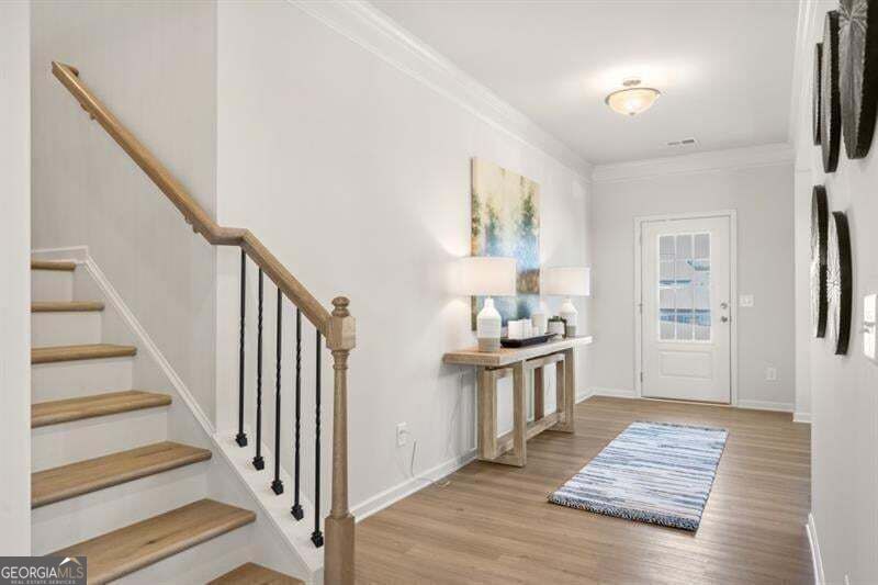 160 Hadley Way Property Photo 2