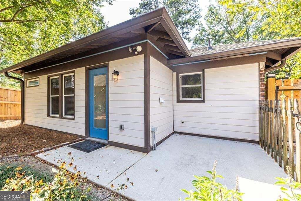 1066 United Avenue Se Property Photo 40