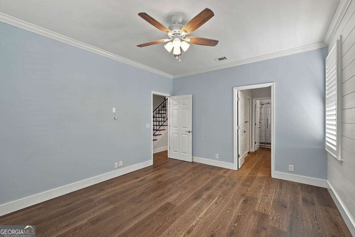 105 E Commons Drive Property Photo 13
