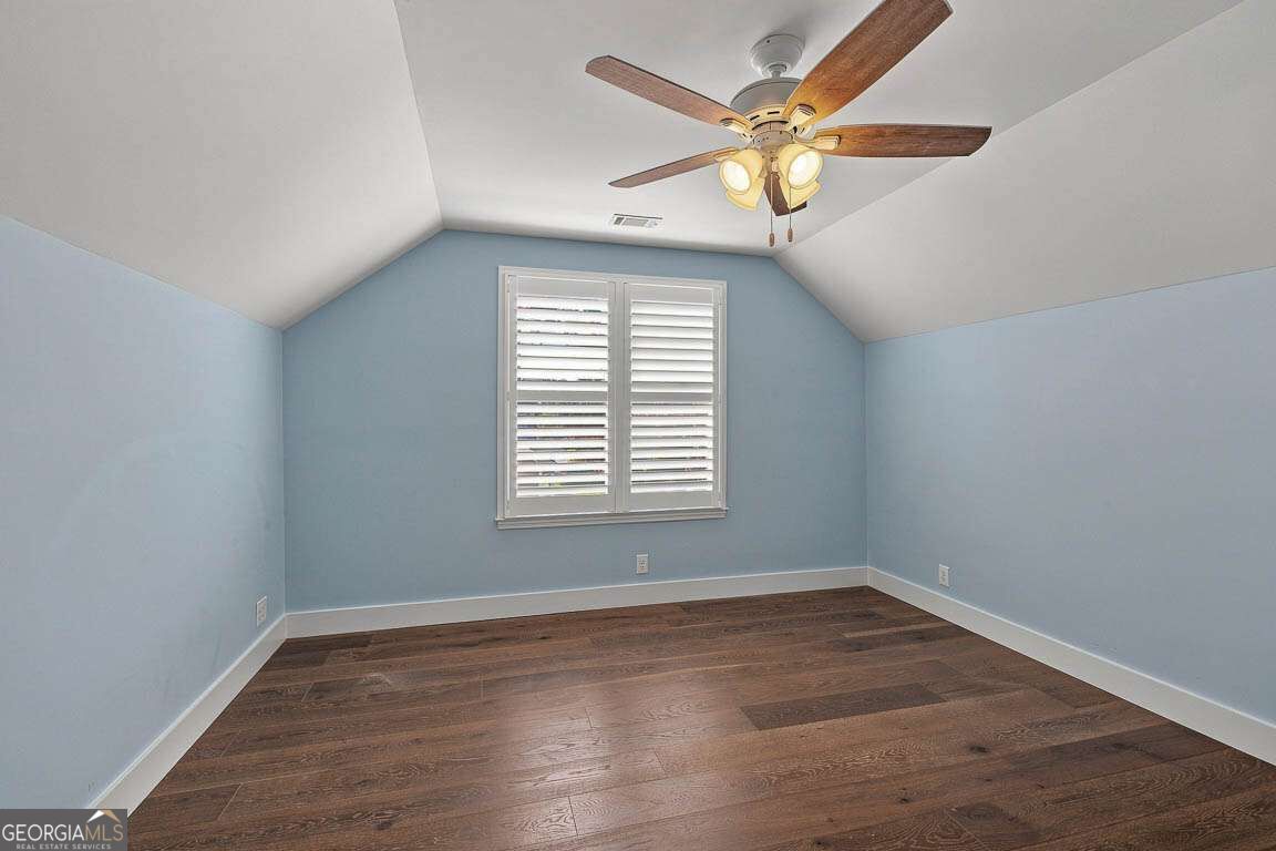 105 E Commons Drive Property Photo 34