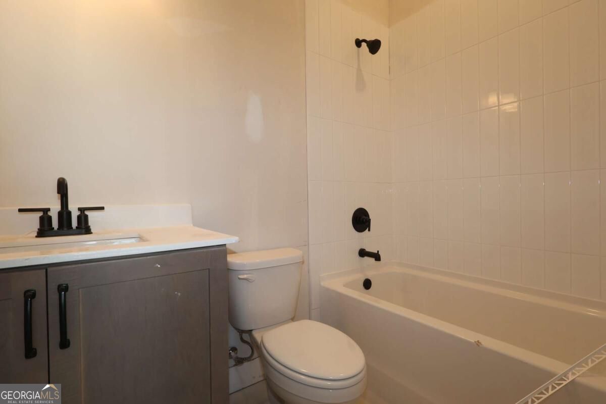 4820 Briscoe Drive Property Photo 8