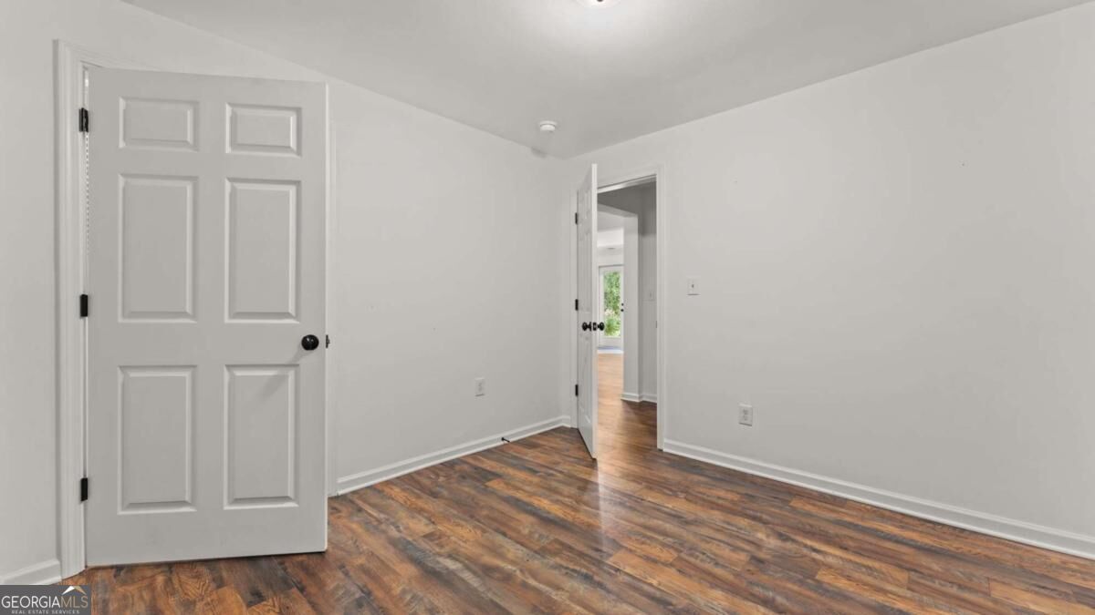 5665 Kennemore Drive Property Photo 35
