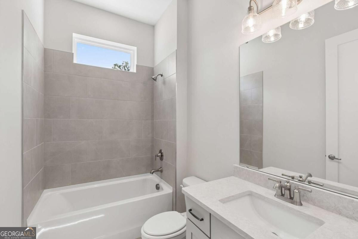 1395 Autumn Lake Drive Sw Property Photo 18