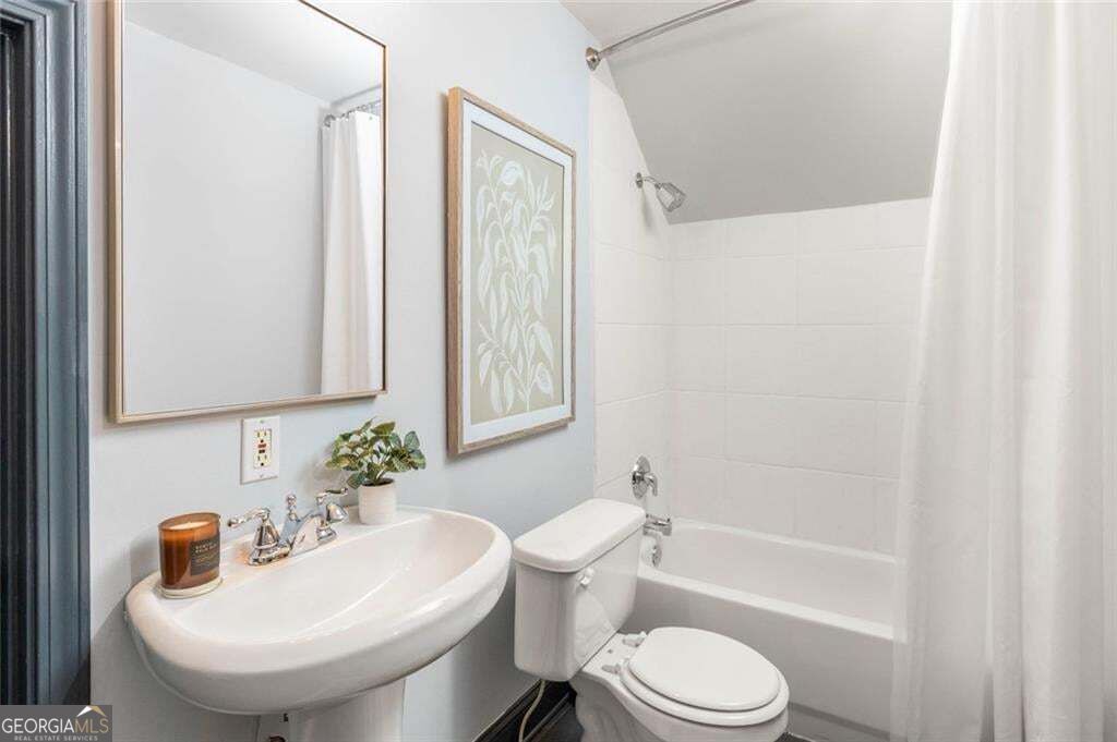2266 Memorial Drive Se Property Photo 34