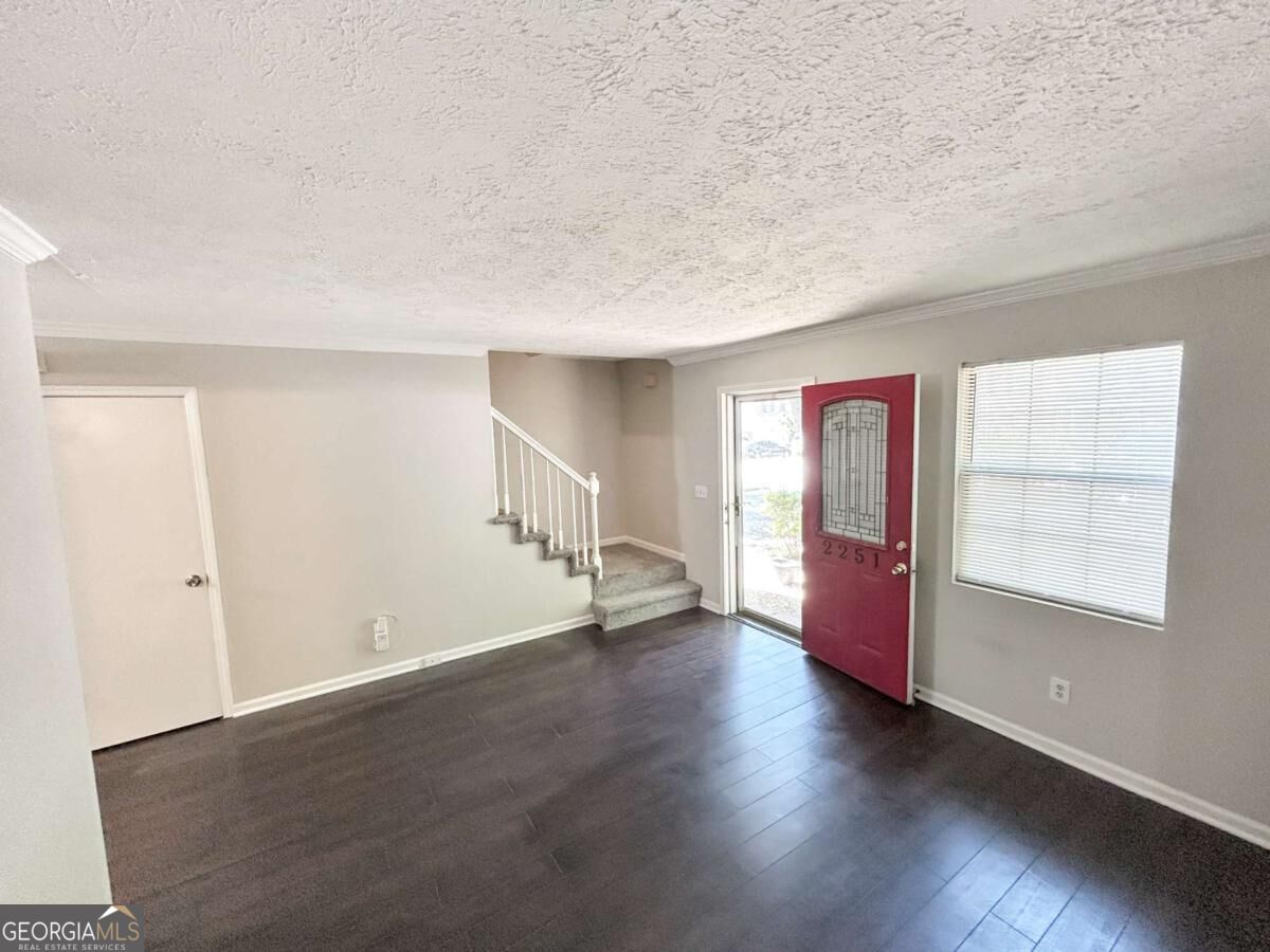 2251 Salt Springs Place Property Photo 8