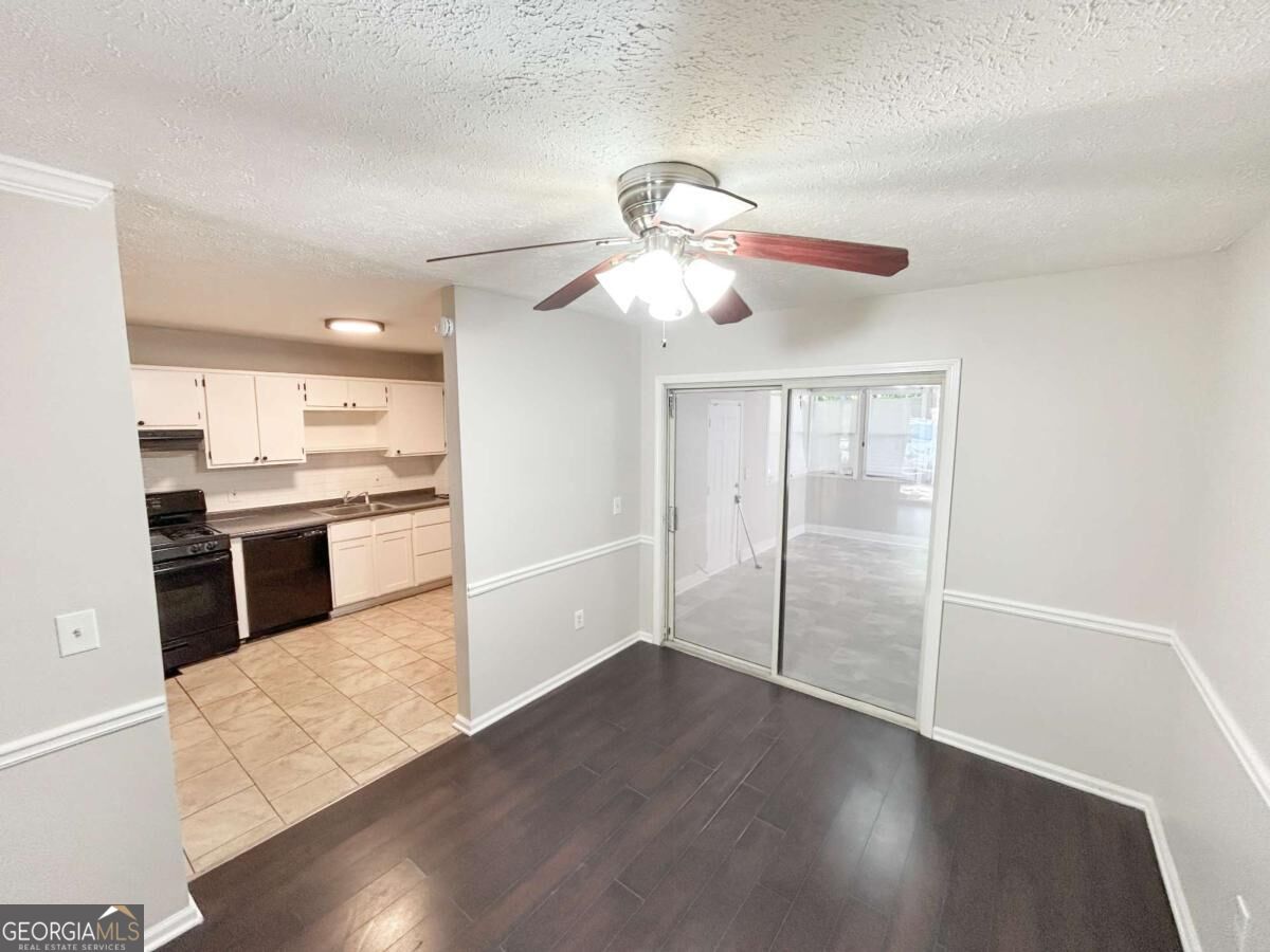 2251 Salt Springs Place Property Photo 10