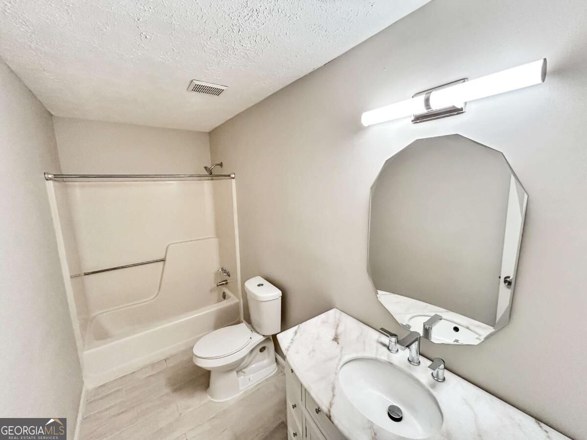 2251 Salt Springs Place Property Photo 23