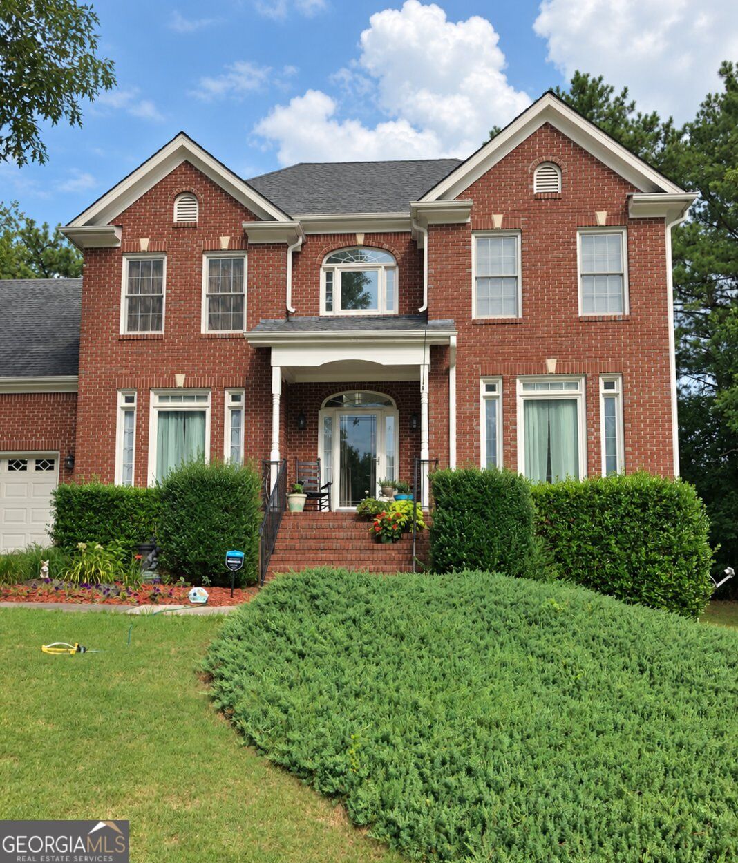 540 Shore Drive NW Property Photo 1