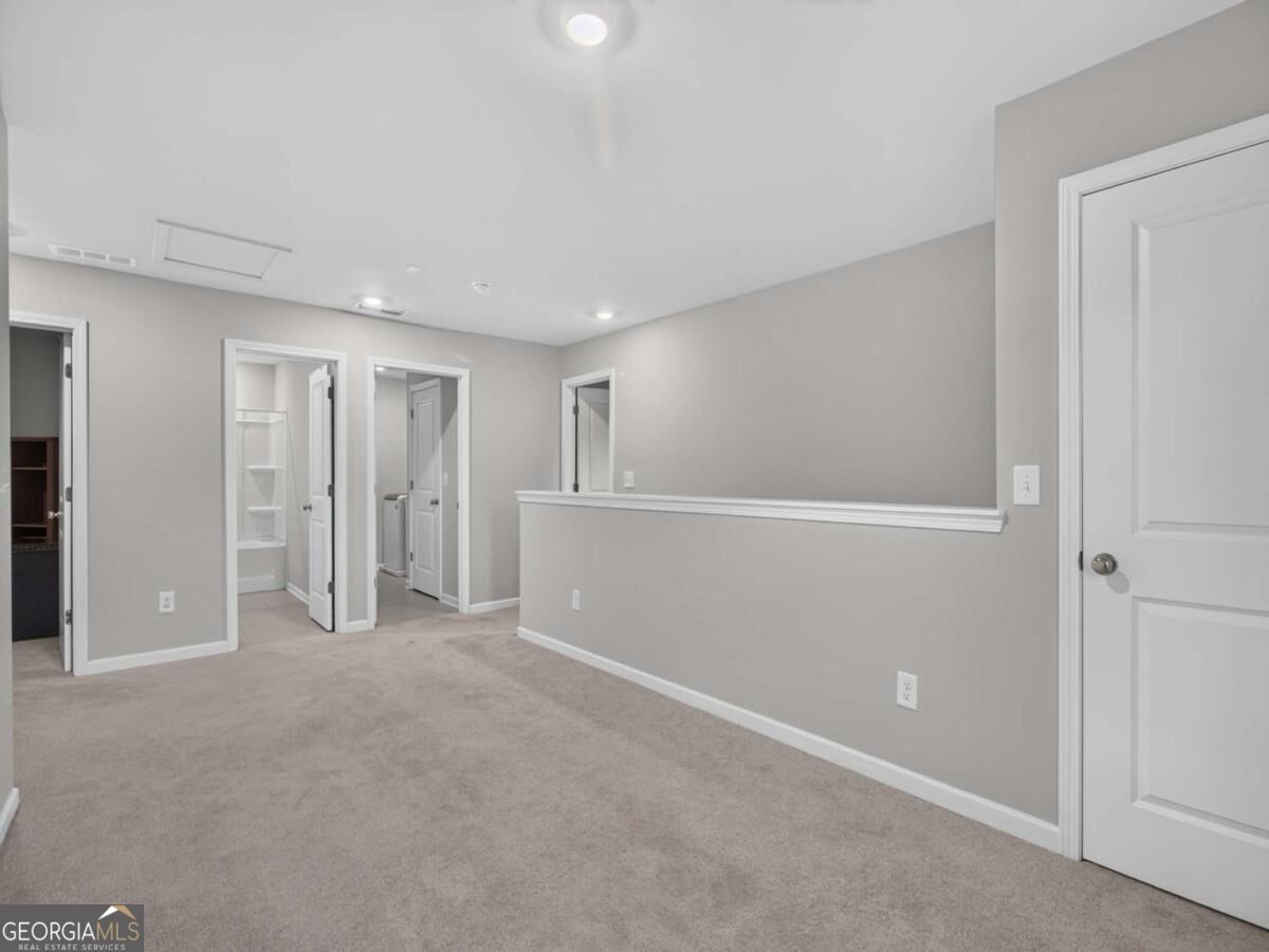2949 Salinger Way Property Photo 26