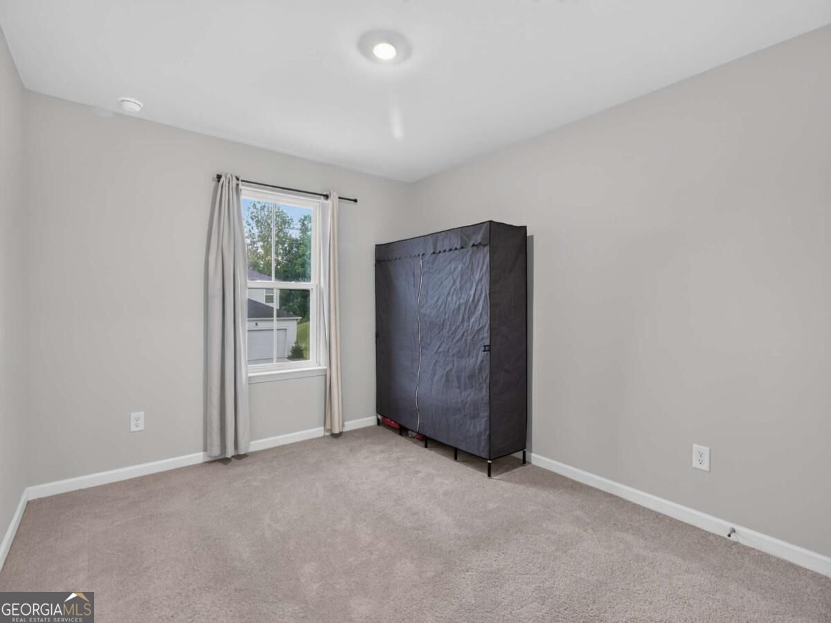 2949 Salinger Way Property Photo 28
