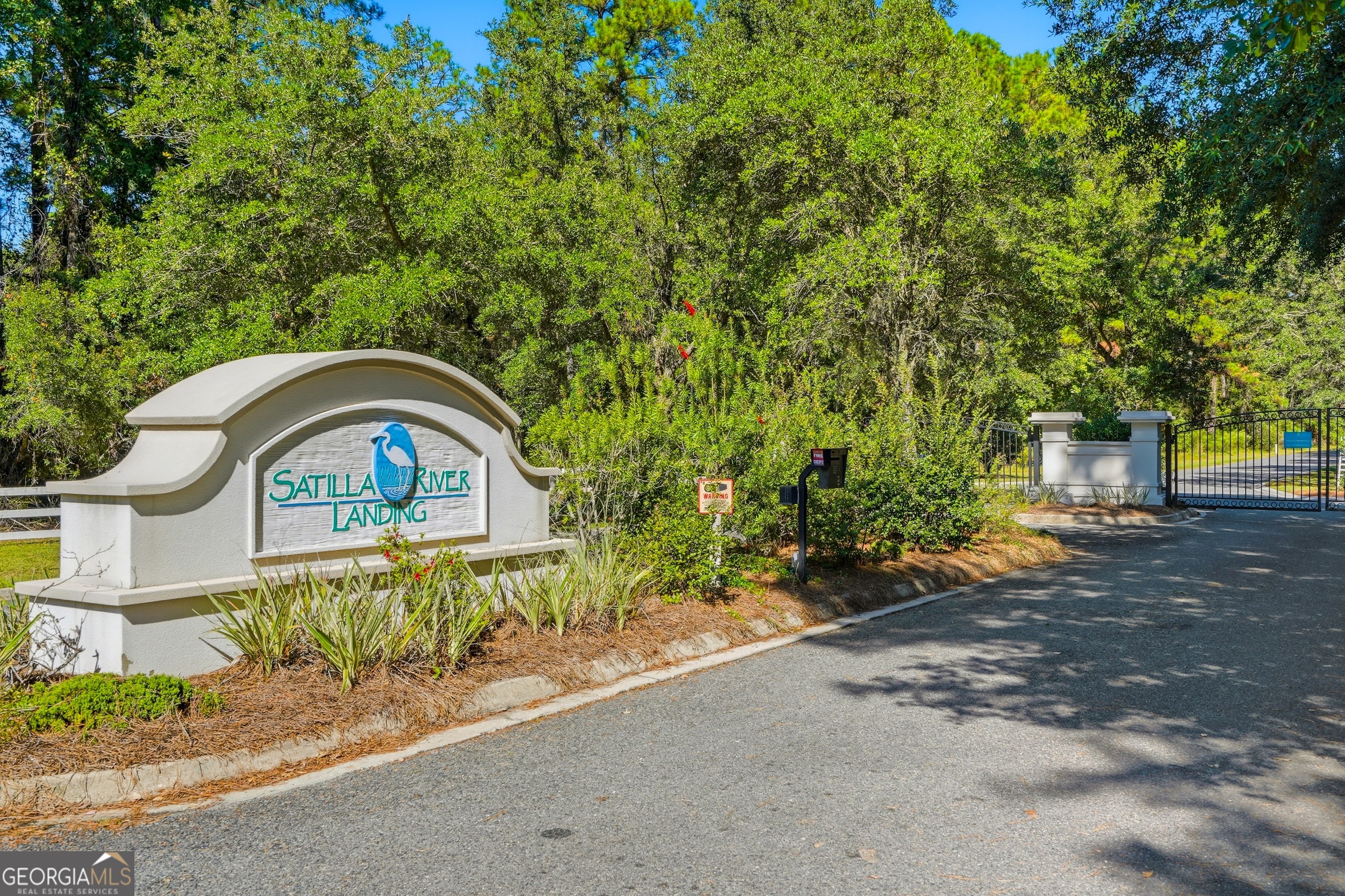 111 Canoe Run Property Photo 3