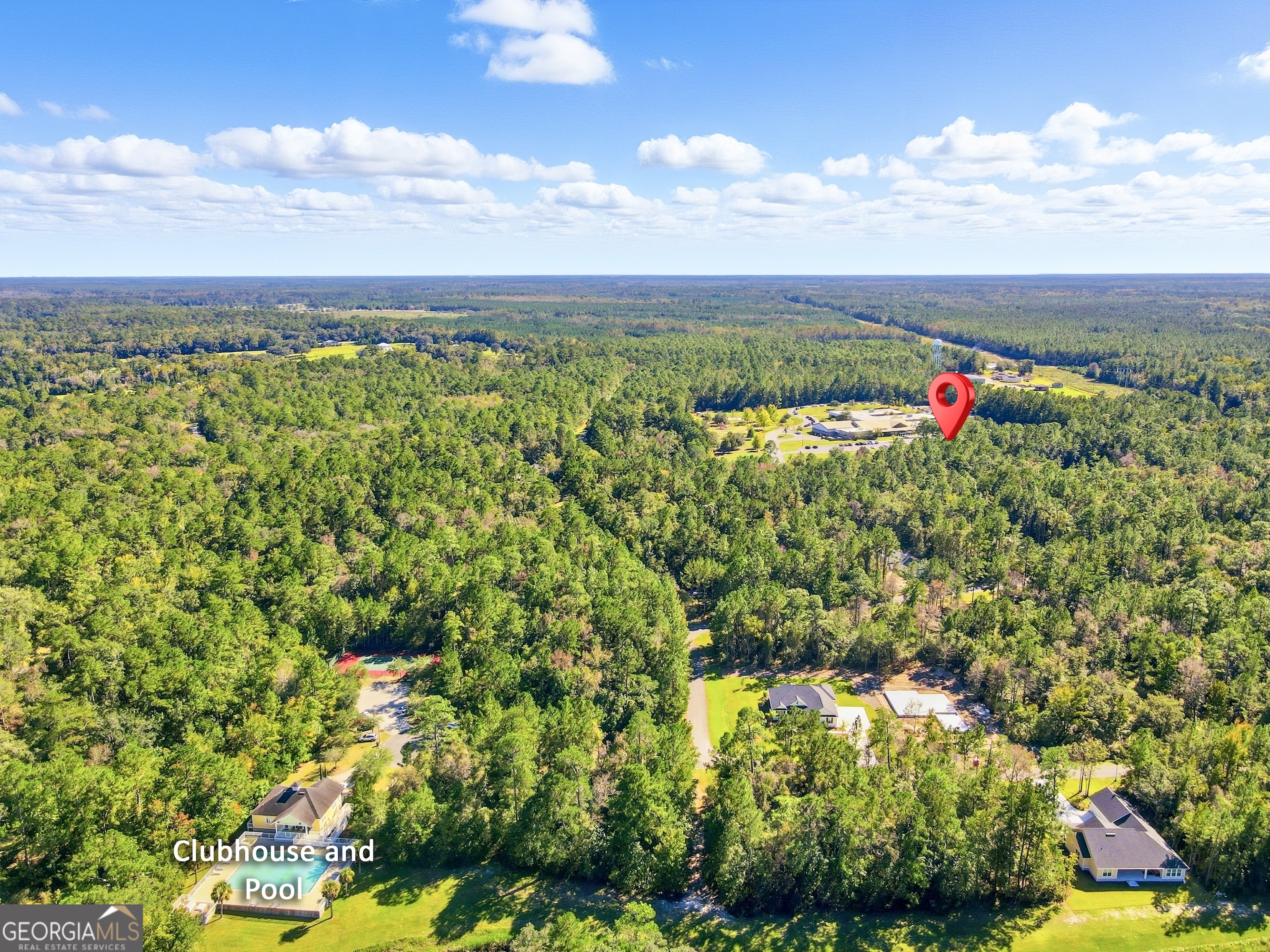 111 Canoe Run Property Photo 10