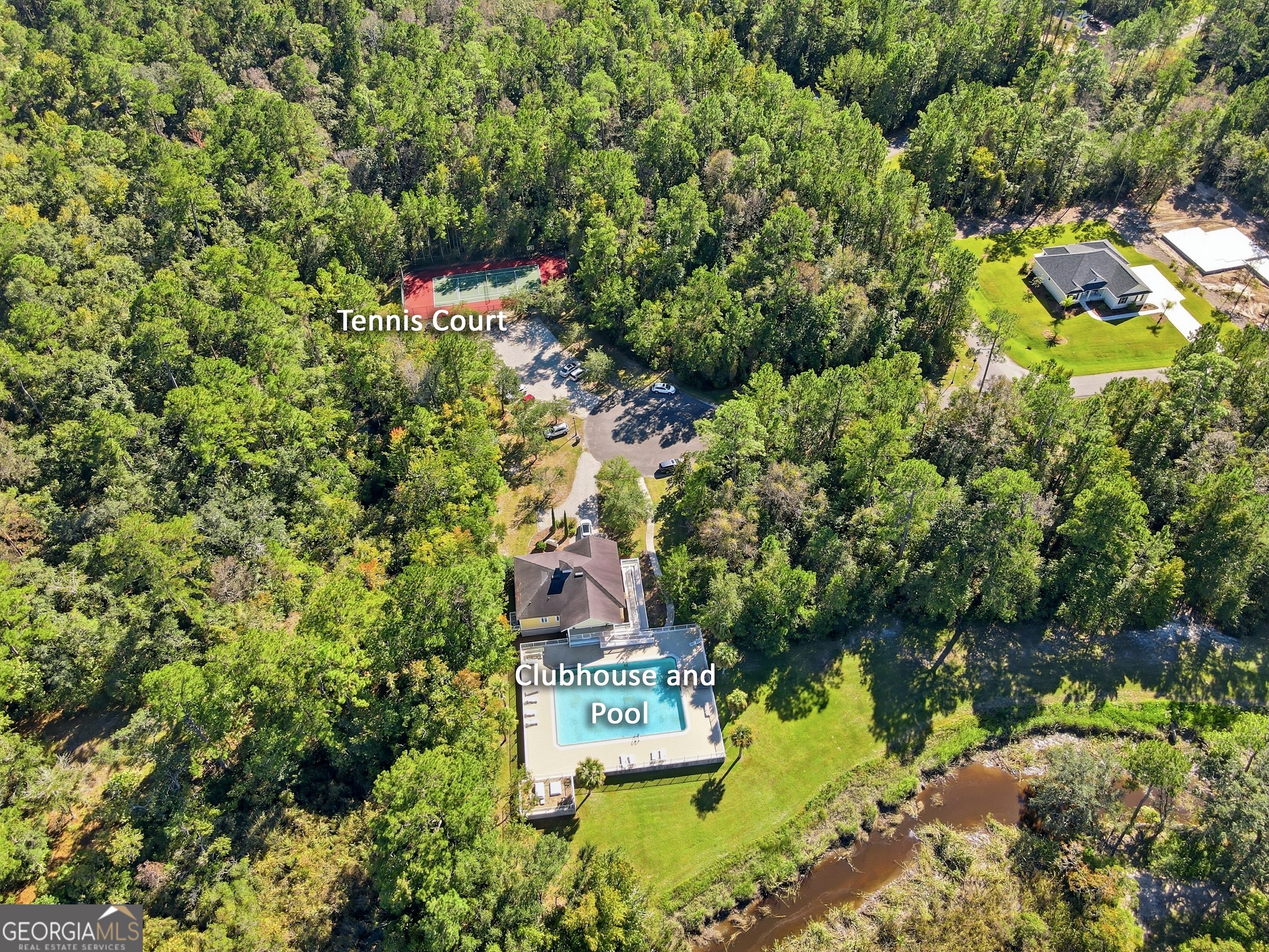 111 Canoe Run Property Photo 11