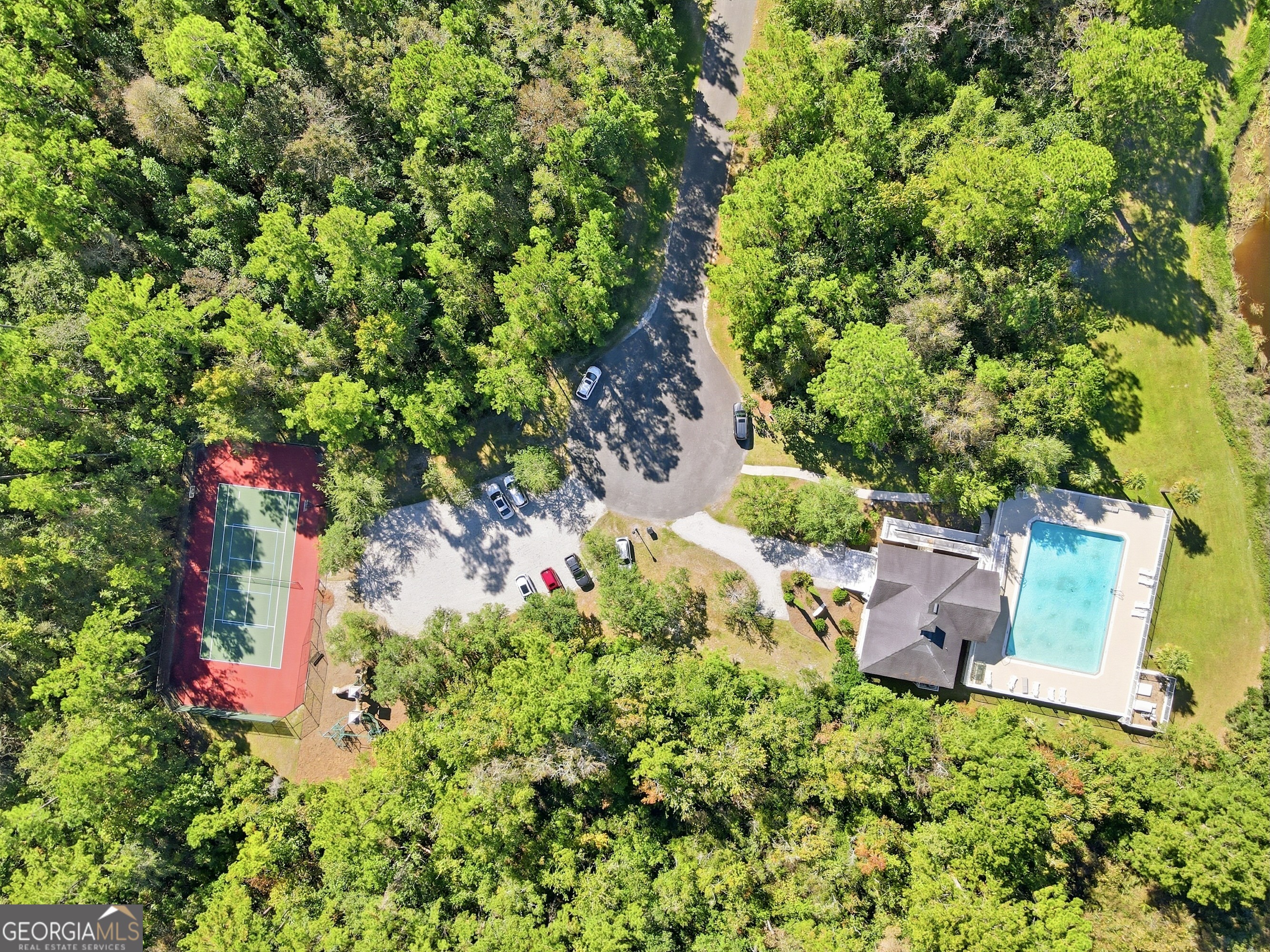 111 Canoe Run Property Photo 12