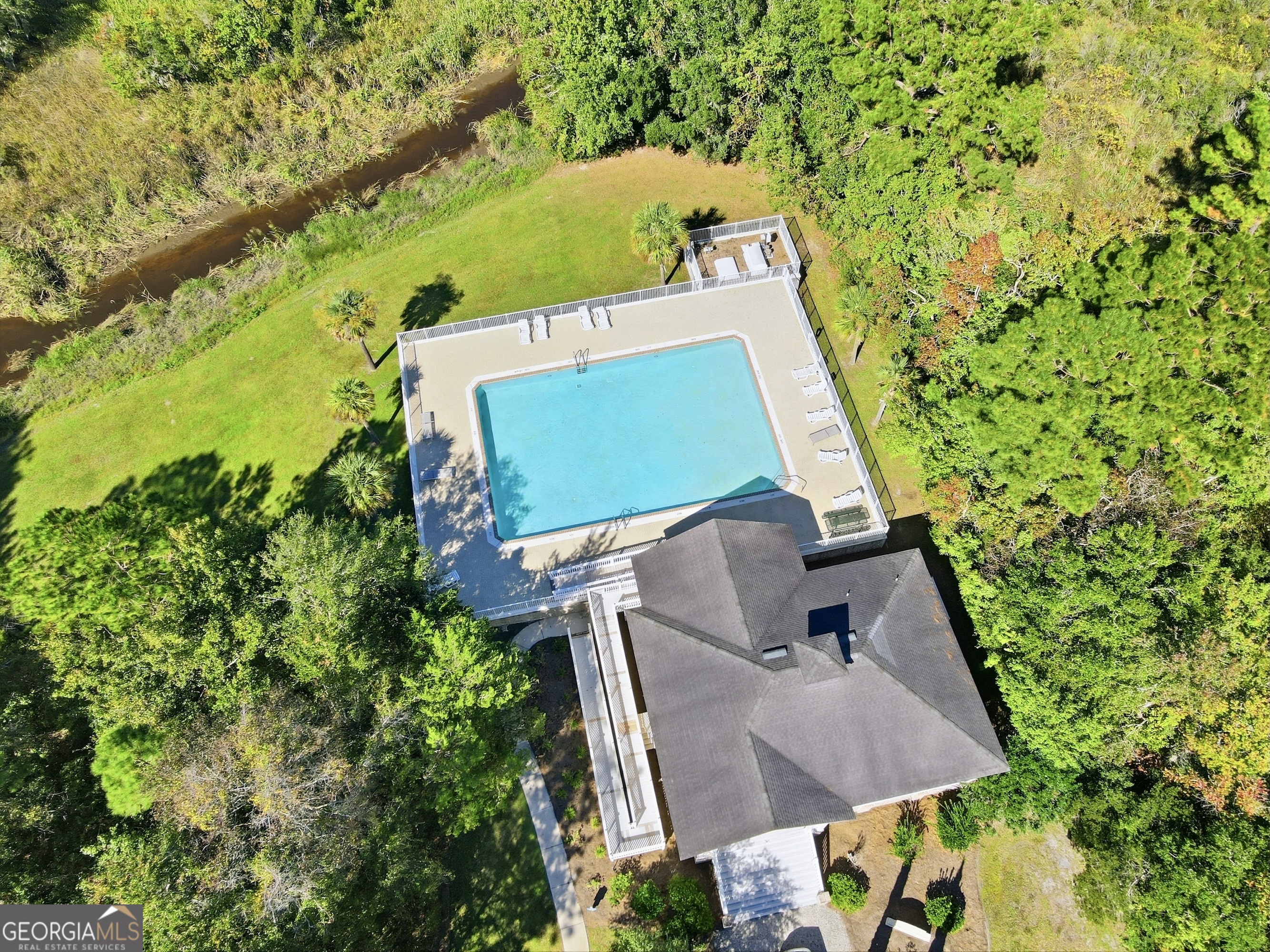 111 Canoe Run Property Photo 16