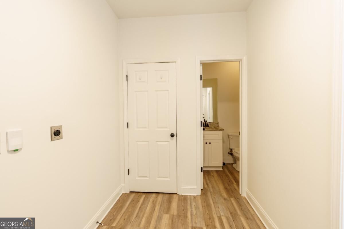 180 Trail Creek Street Property Photo 11