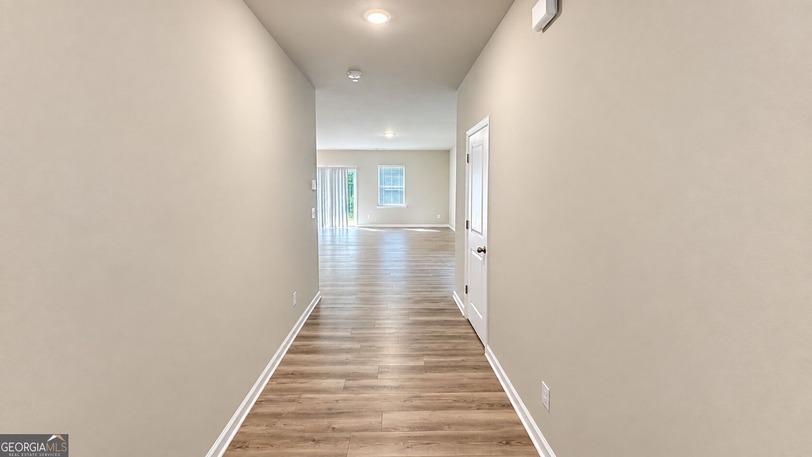 739 Gelderland Drive Property Photo 2