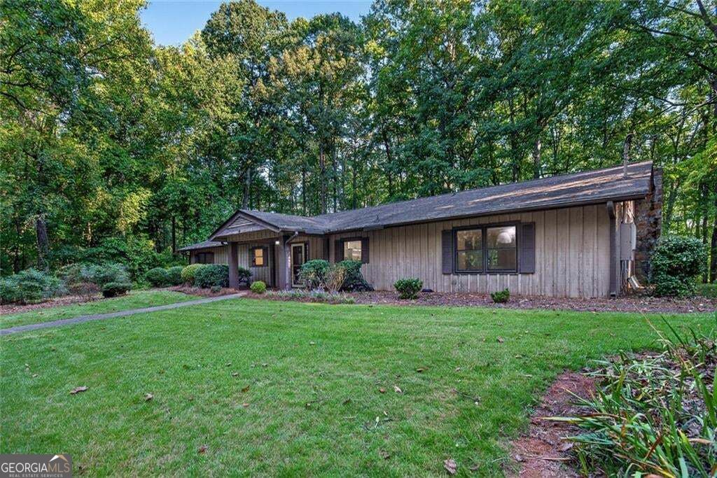 536 Adams Road Property Photo 2