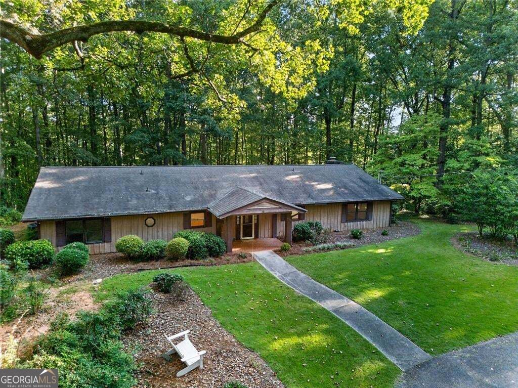 536 Adams Road Property Photo 4