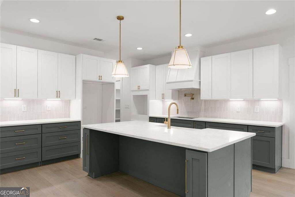 3109 Winding Lake Court Property Photo 10