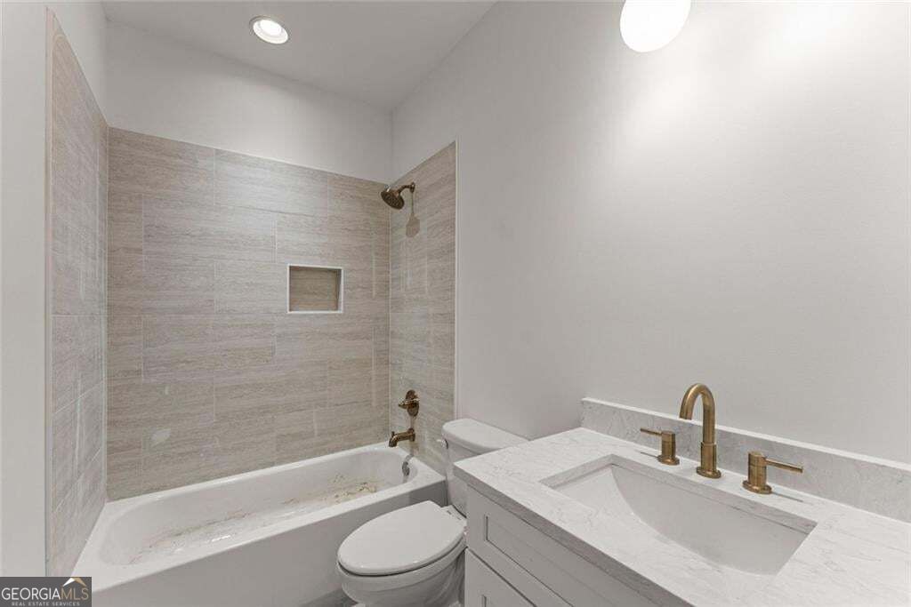3109 Winding Lake Court Property Photo 16
