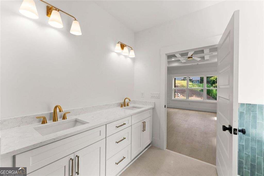 3109 Winding Lake Court Property Photo 22