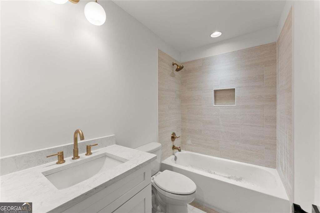 3109 Winding Lake Court Property Photo 31