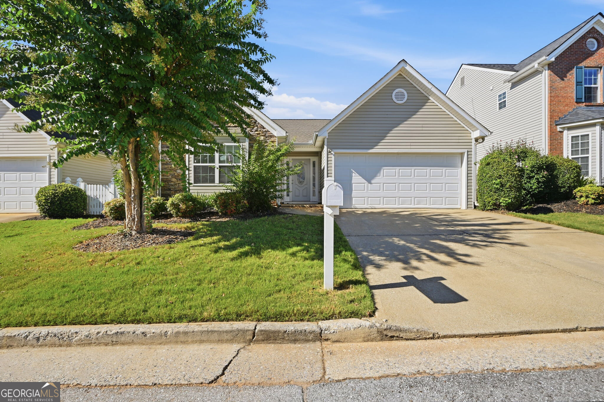 323 Greystone Parkway Property Photo 1