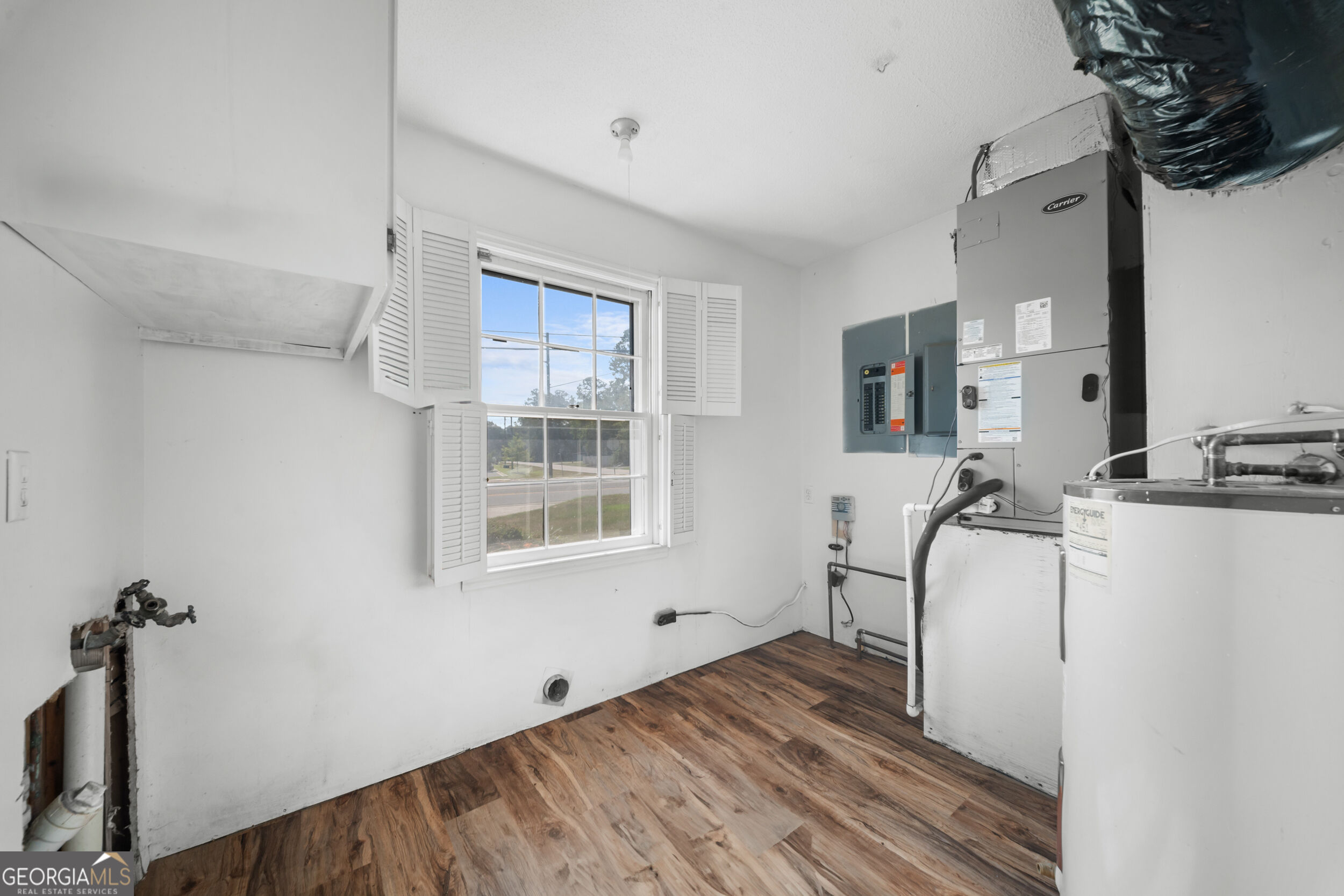 706 Gentilly Road Property Photo 16