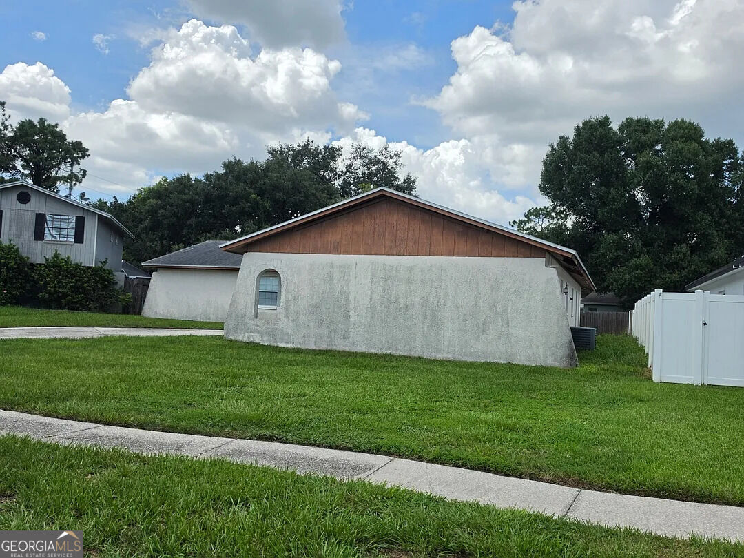 3609 Casaba Loop Property Photo 3