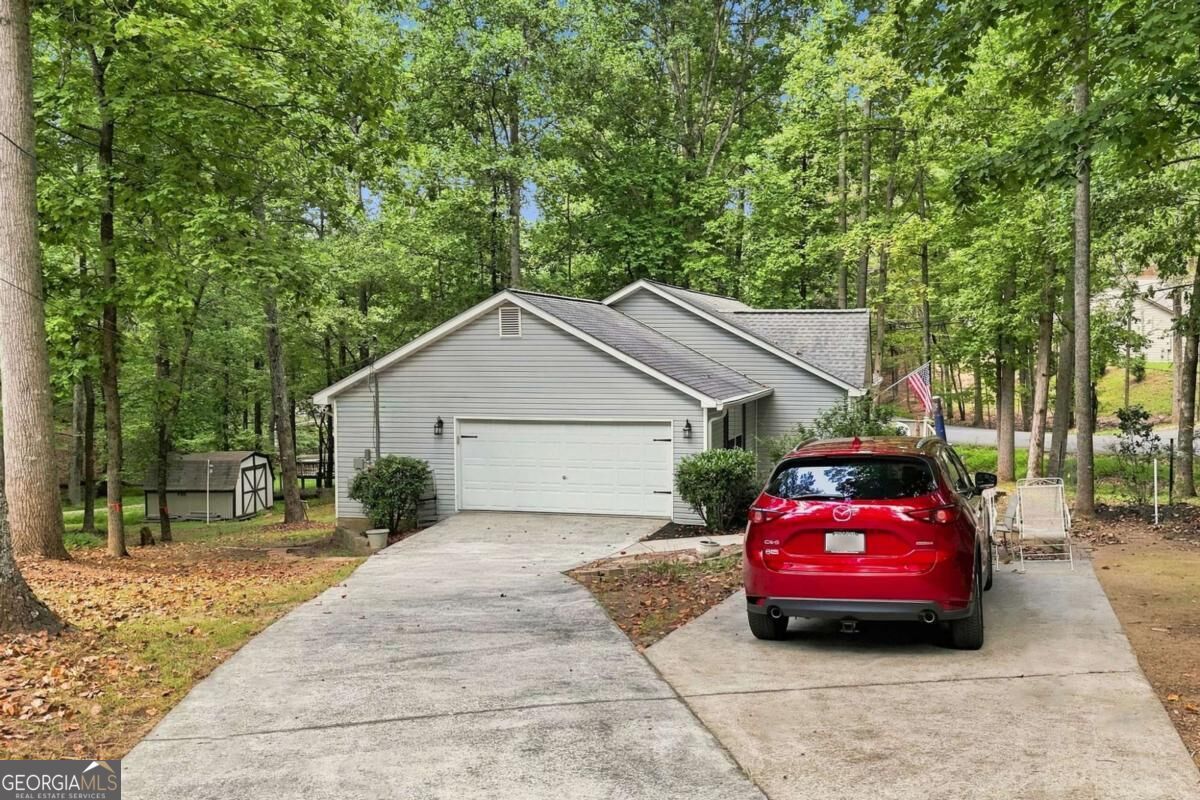 177 Pinebrook Drive Property Photo 39