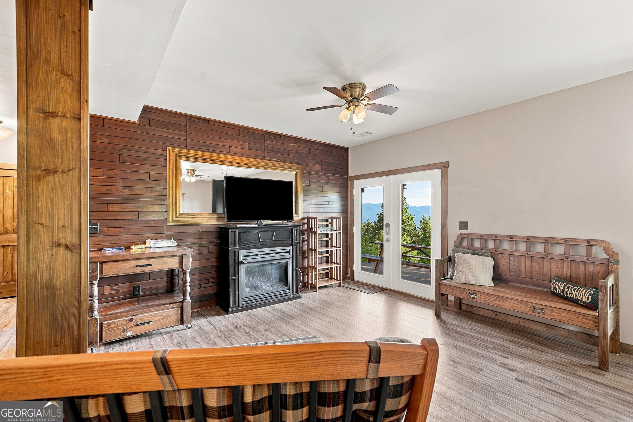 232 Apache Trail Property Photo 30