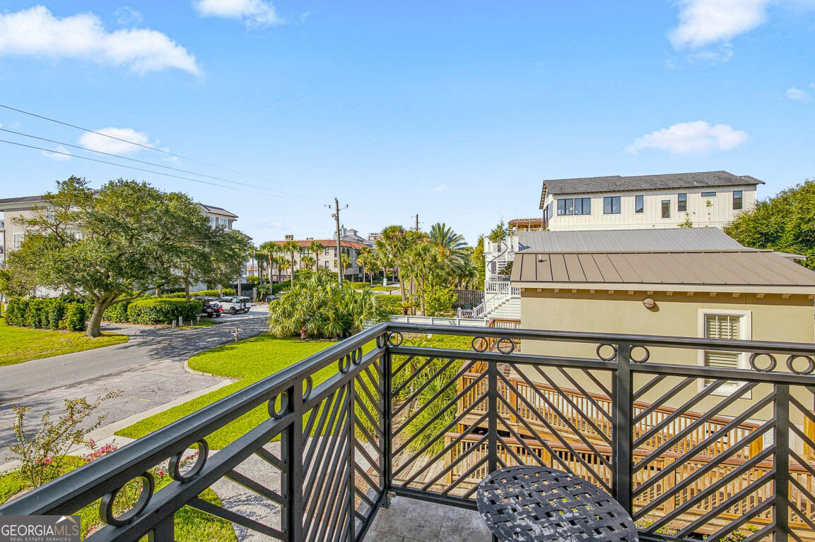 1015 Beachview Drive Property Photo 31