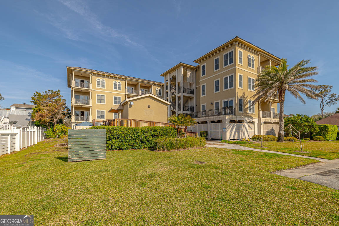 1015 Beachview Drive Property Photo 45